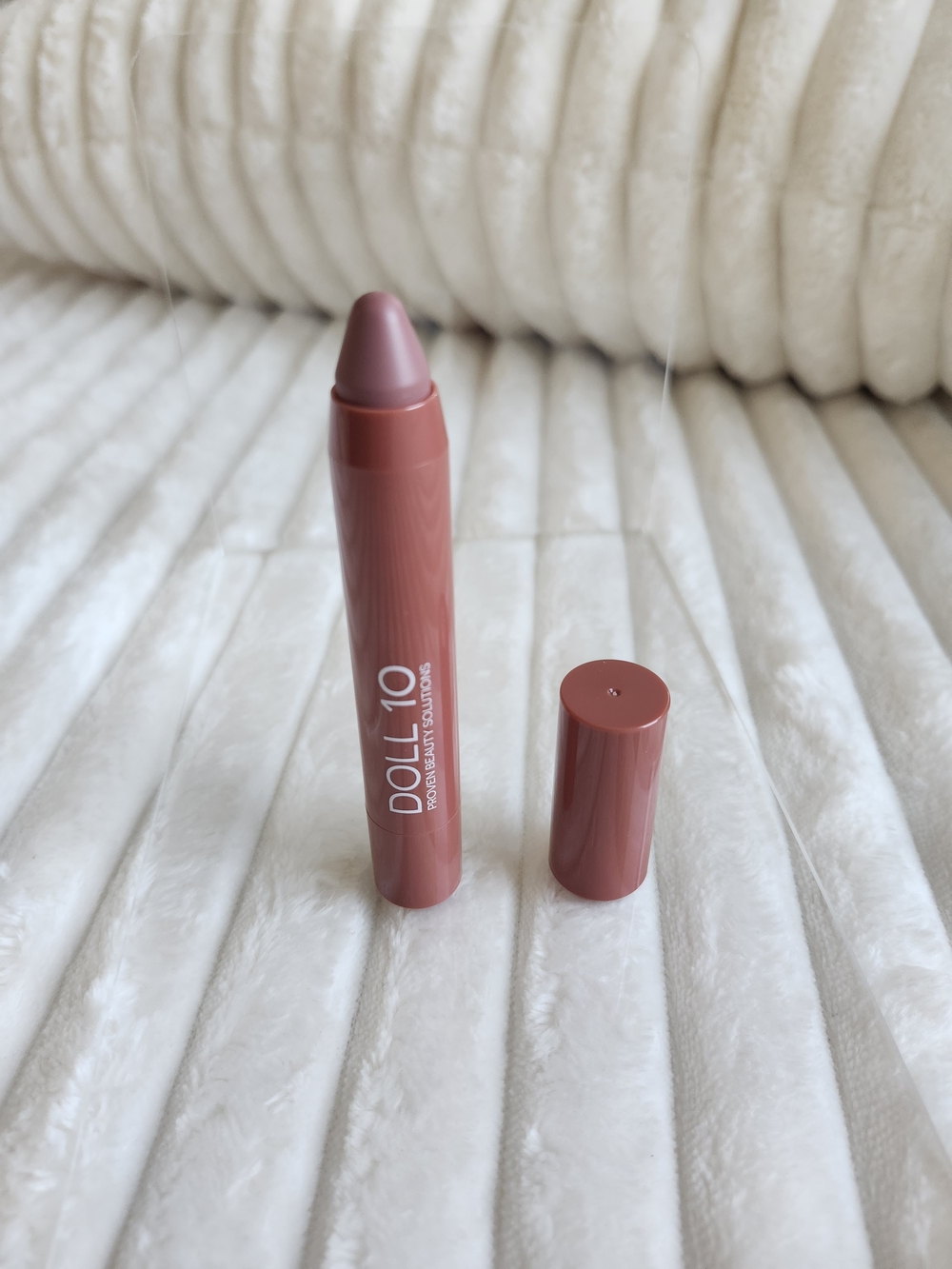 Doll 10 Peptide Plump Soft Focus Lip Crayon St. Tropez Pink Brown
